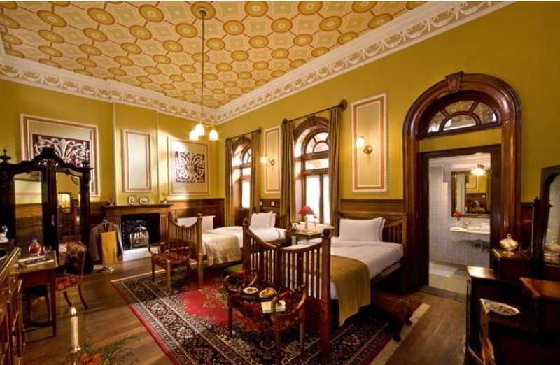 Welcomheritage Fernhills Royal Palace Udagamandalam Exterior foto