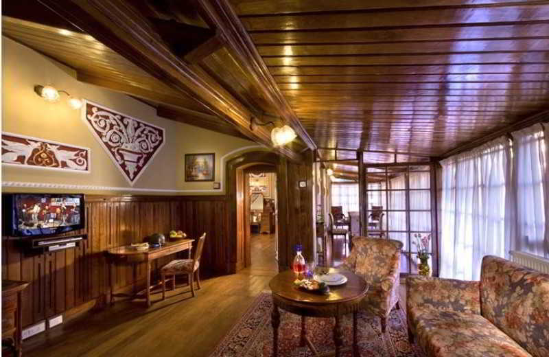 Welcomheritage Fernhills Royal Palace Udagamandalam Exterior foto